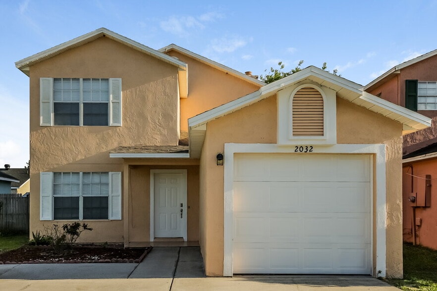 Primary Photo - 2032 Tropic Bay Ct
