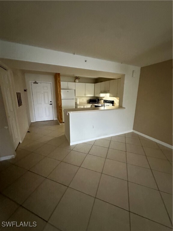 Building Photo - 8234 Key Royal Cir
