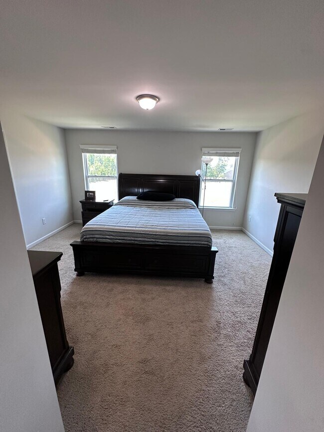 Building Photo - 784 Amarra Dr