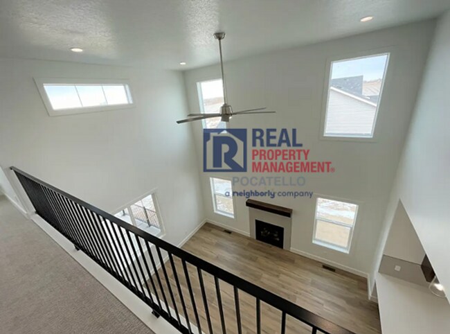 Building Photo - Brand New 3 bed 2.5 Bath Home- Double Car garage