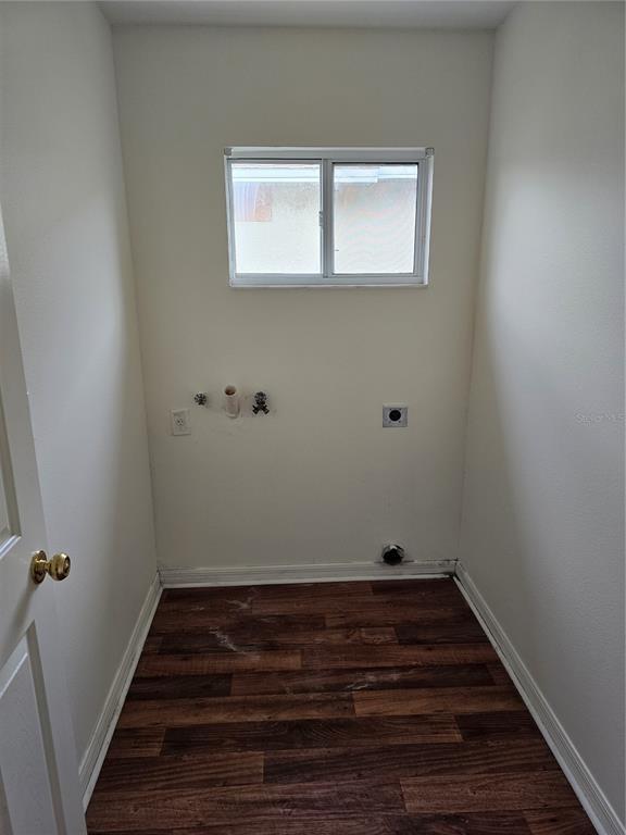 Building Photo - 12932 Fieldmoor Ct