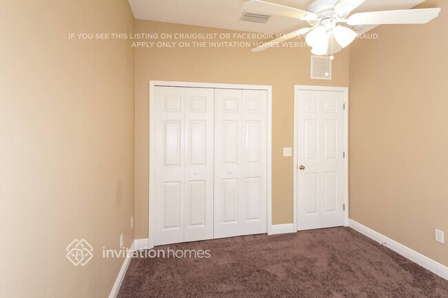 Building Photo - 5268 Layton Dr