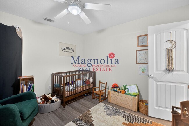 Building Photo - 3 bedrooms, 2 bathrooms in Richmond HIll's White Oak Subdivision! Close to I95, Savannah, Pooler ...