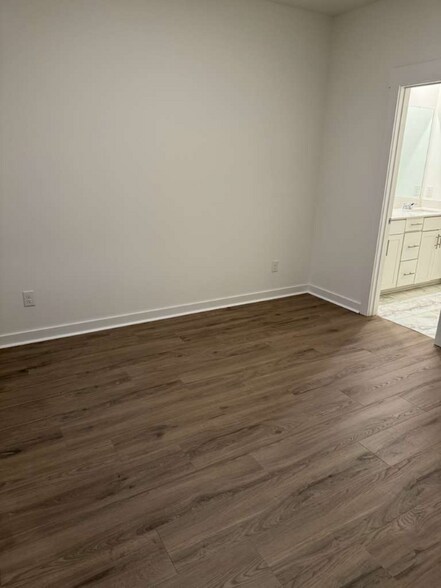 Building Photo - 358 Casper Dr