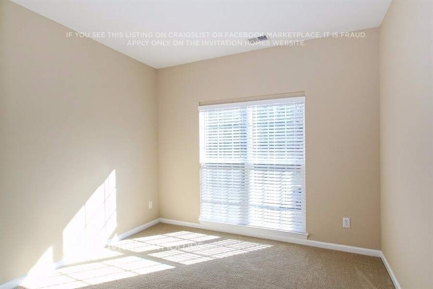 Building Photo - 12711 Kane Alexander Dr