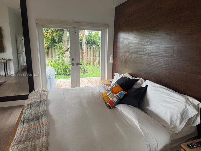 Building Photo - 1251 SW 11th Terrace