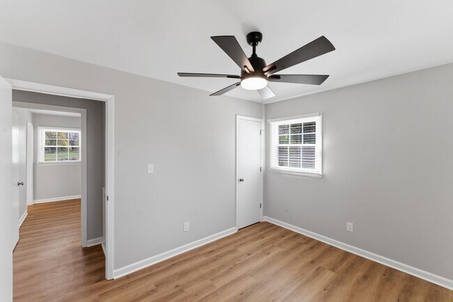 Building Photo - COMING SOON! Space, Comfort & Convenience – 3BR Home Near I-85 & Crowders Mountain