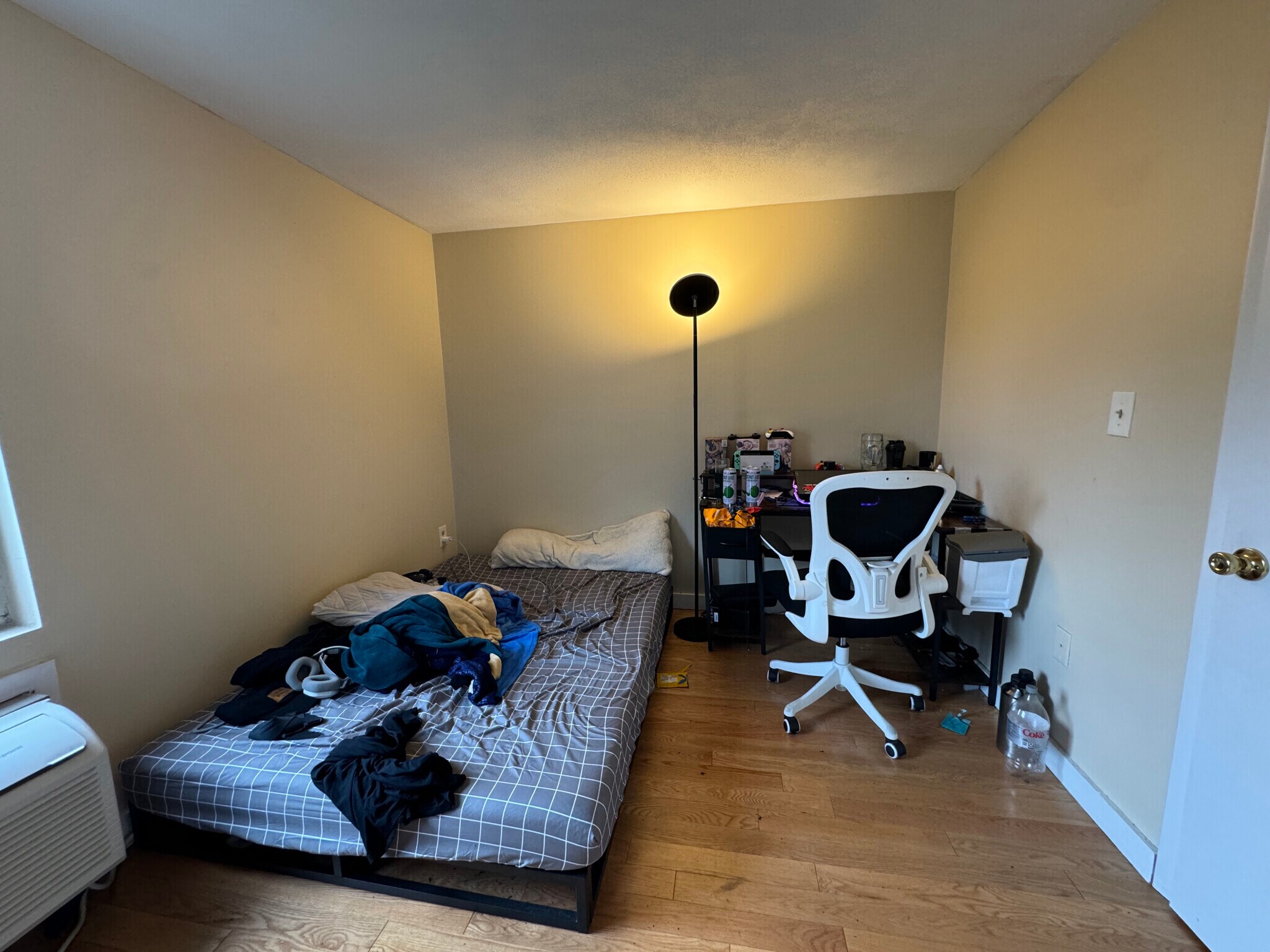 Building Photo - 385 Dorchester St