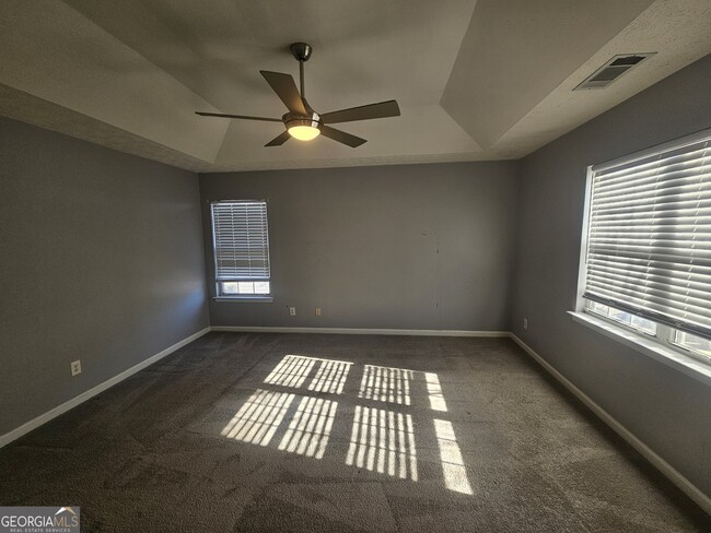 Building Photo - 2853 Da Vinci Blvd