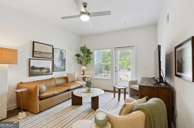 Building Photo - 75 Overlook Pkwy SE