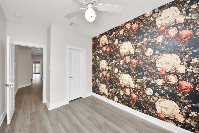 Building Photo - 1320 Dorothy St