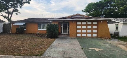 Building Photo - 5653 Andrea Dr