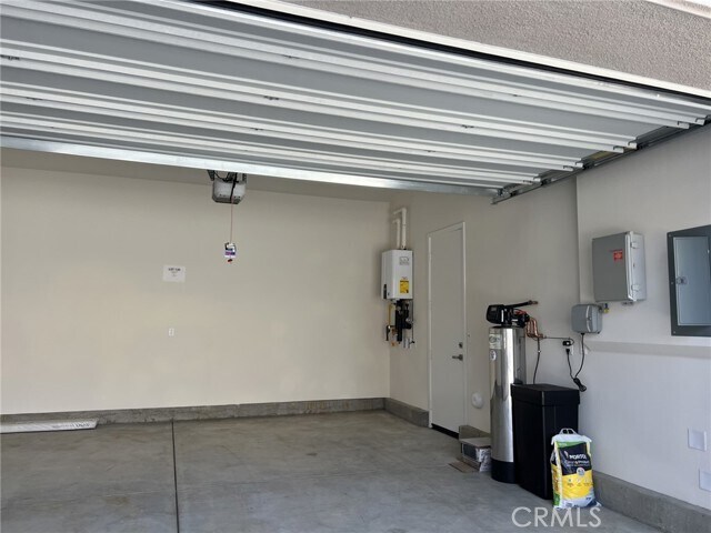 Building Photo - 22128 Garibaldi Dr