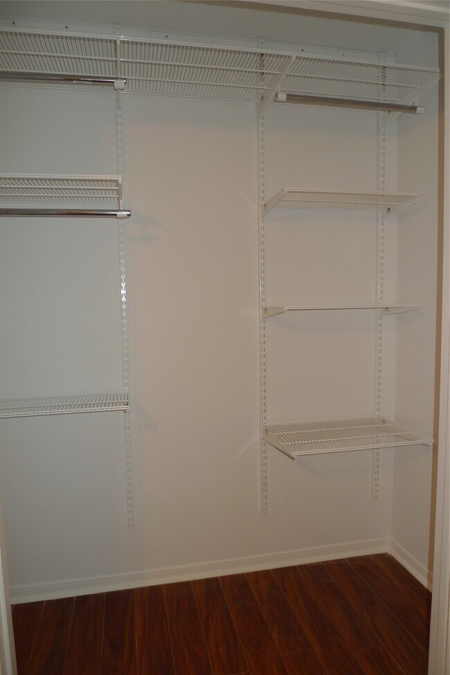 Building Photo - 15406 Ensenada Dr