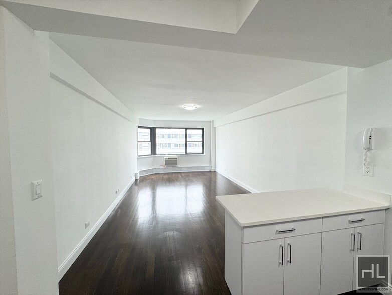 Building Photo - EAST 69 STREET