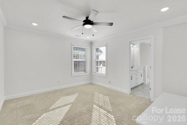 Building Photo - 11715 Clems Branch Dr