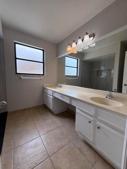 Building Photo - 1626 SW Buffum Ln