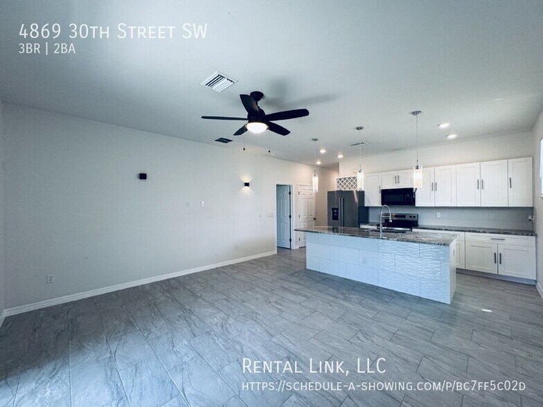 Building Photo - 4869 30th St SW