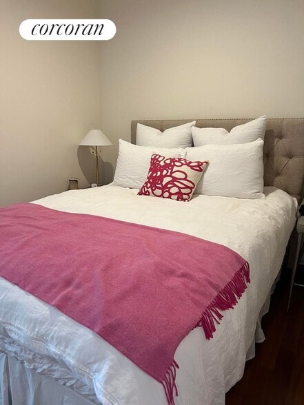 Building Photo - 305 E 63rd St