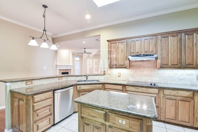 Building Photo - $2745! 3 Bedroom/ 2 Bathroom Home for Rent in KELLER ISD!