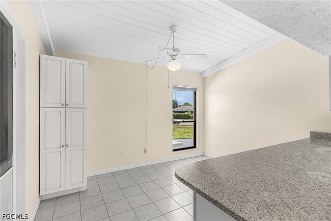 Building Photo - 15751 Windward Way Cir