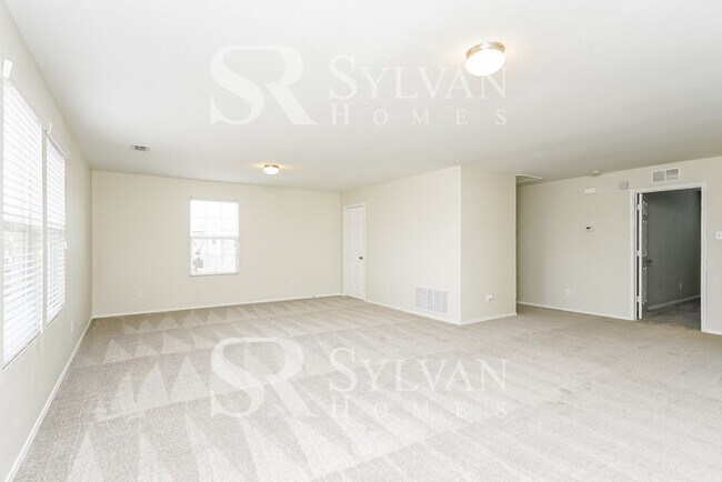 Building Photo - At Last, This Is What You Have Been Searching For!