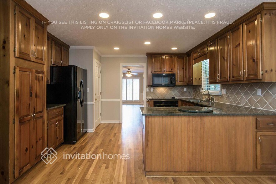 Building Photo - 1848 Kristen Mill Way