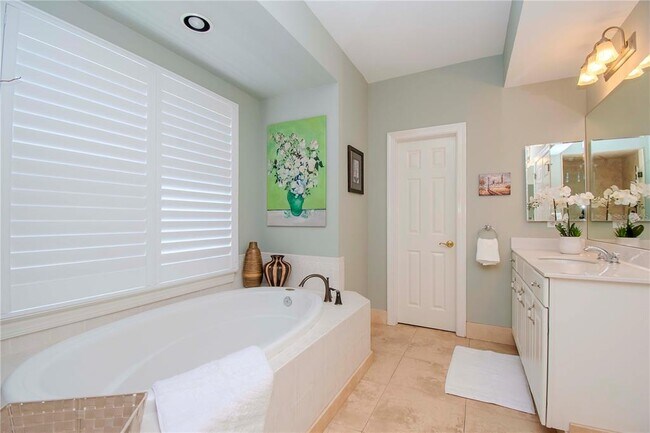 Building Photo - 934 Harbour Bay Dr