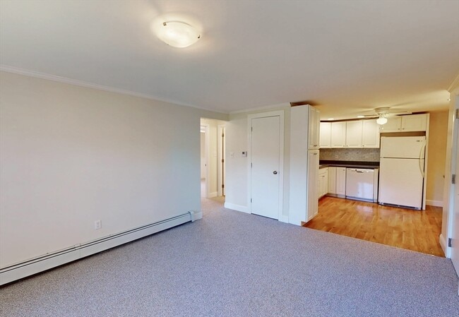 Building Photo - 2 McDewell Ave