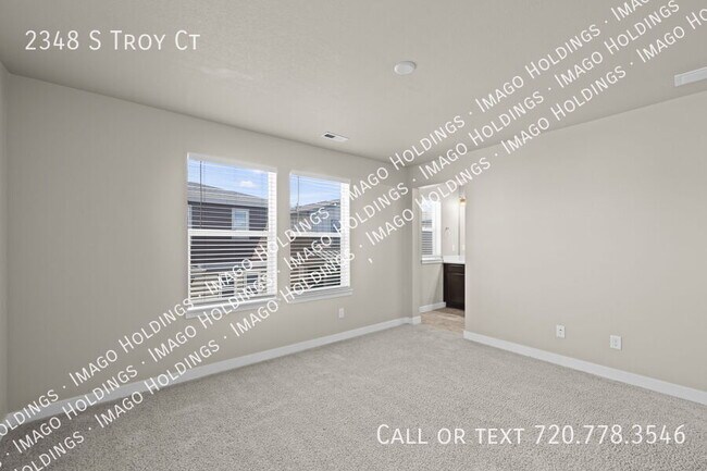 Building Photo - 2348 S Troy Ct