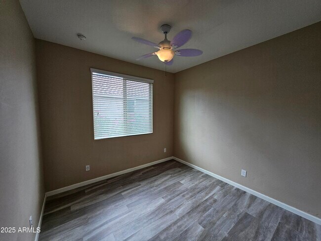 Building Photo - 7836 W Rock Springs Dr