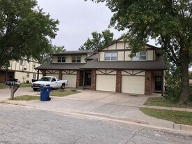 Front of townhouse - 8713 W Thurman St