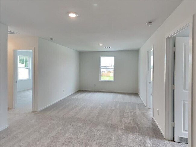 Building Photo - 25687 Roy Rogers Ct