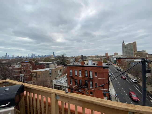 View of the city! - 1701 N Damen Ave