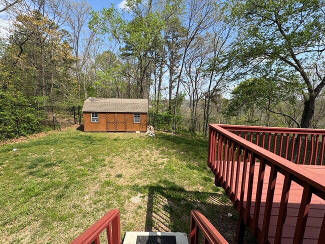 Building Photo - 95 Bassingham Dr
