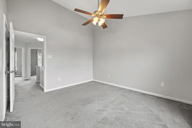 Building Photo - 703 Horse Chestnut Ct