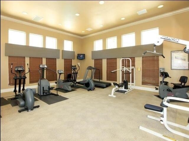 Building Photo - 701 Gibson Dr