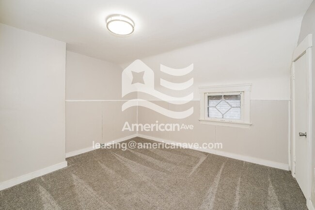 Building Photo - 2117 W 85th St