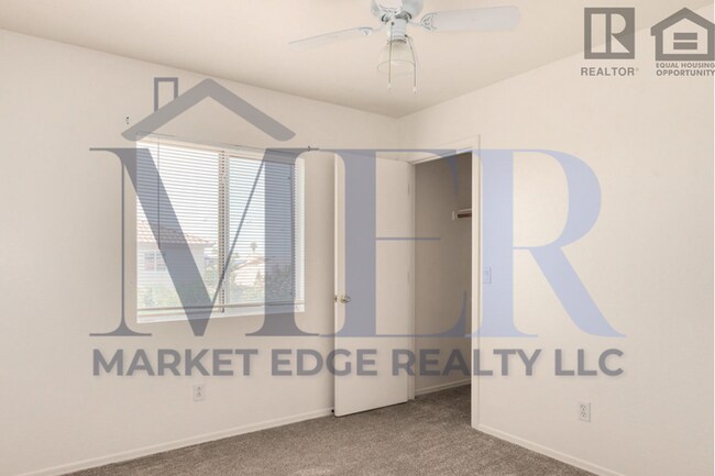 Building Photo - 4Bed/2Bath Home in El Mirage! $199 MOVE-IN...