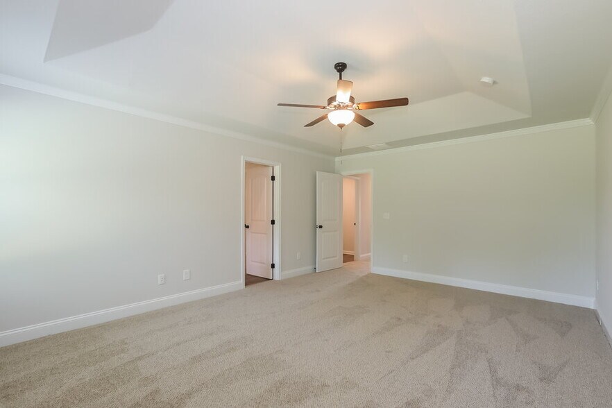 Building Photo - 150 Heartland Cir