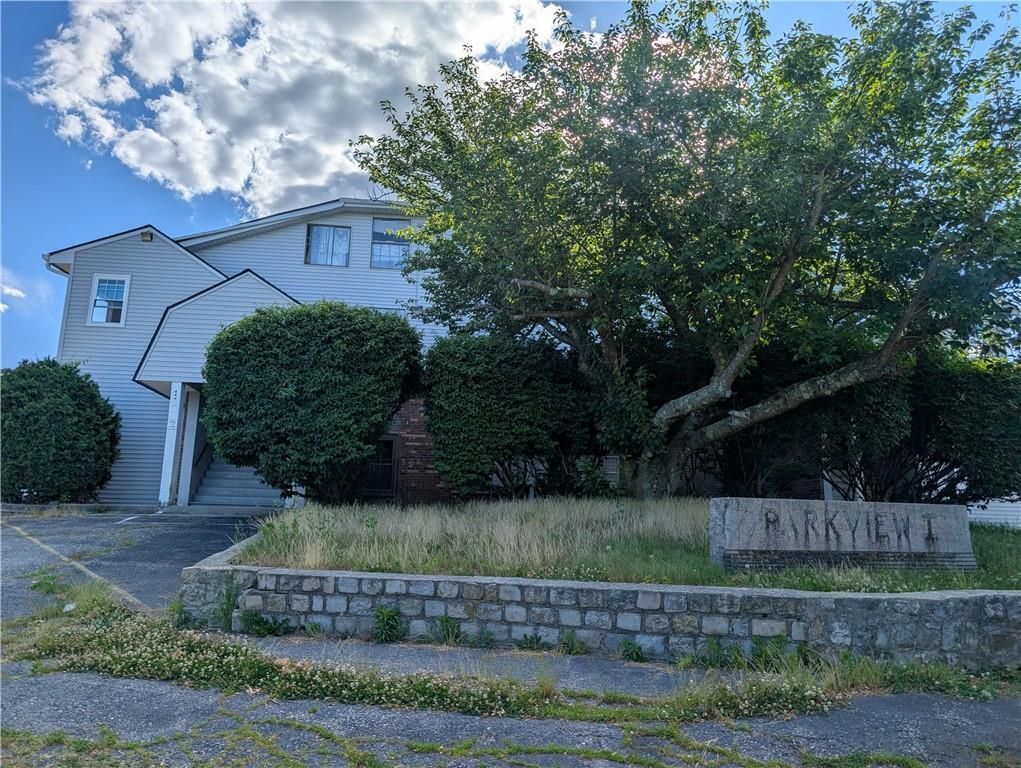 Building Photo - 444 Woodward Rd