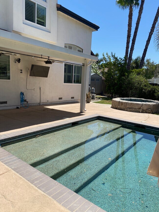 Building Photo - 5460 Azure Ct
