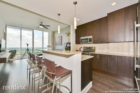 Building Photo - 1 br, 1 bath  - 600 E Market St # 2517