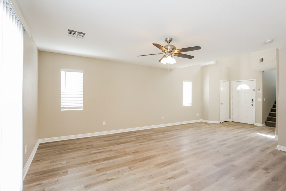 Building Photo - 4944 Sapphire Light St