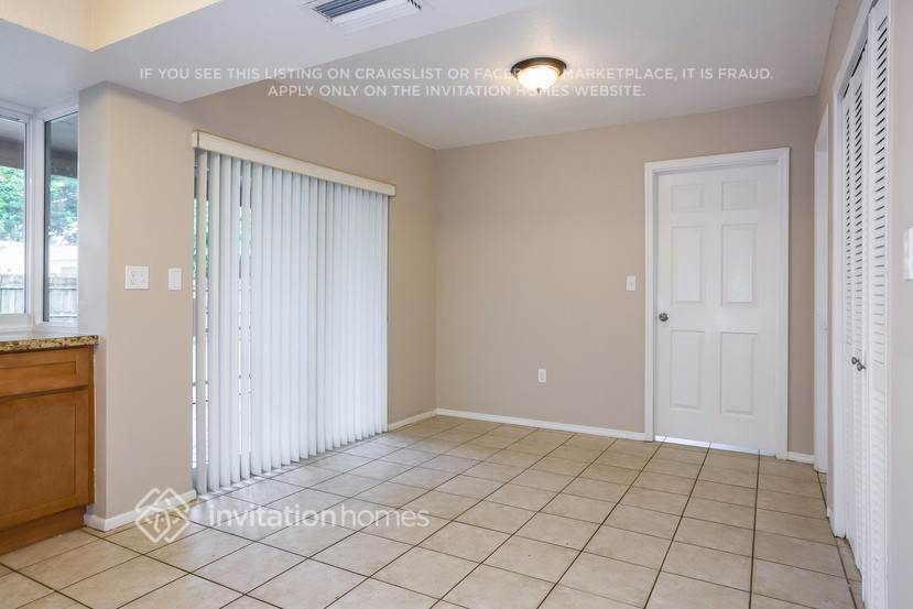 Building Photo - 9020 SW 55th Ct