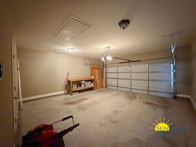 Building Photo - Spacious 4BR/2BA Home in Fort Walton Beach Near Eglin Parkway!