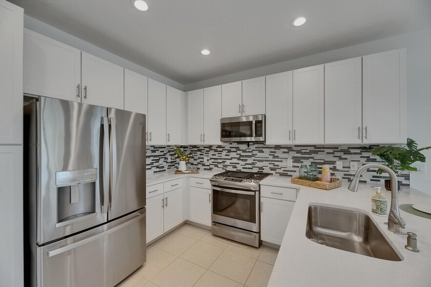Building Photo - 4915 Sienna Isles Ave