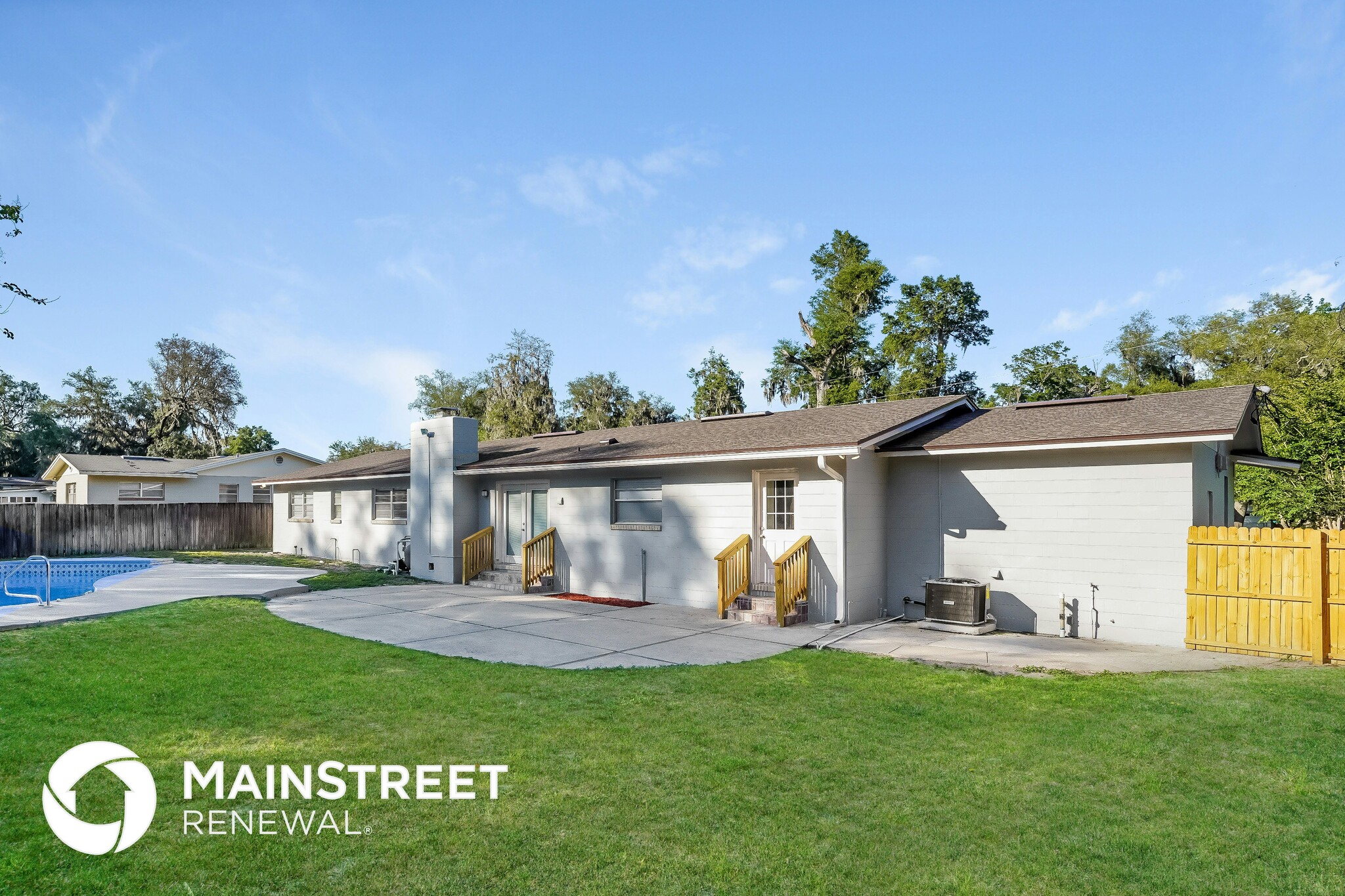 Building Photo - 2868 Holly Ridge Dr