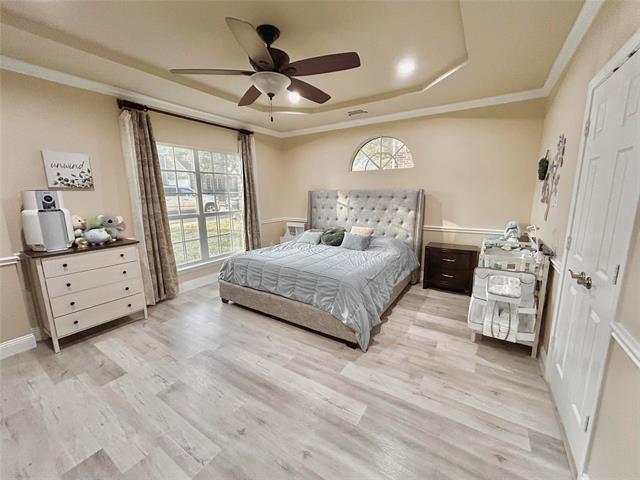 Building Photo - 2122 Trickling Creek Dr