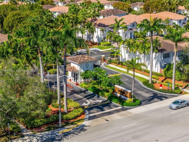 Building Photo - 7044 NW 115th Ct